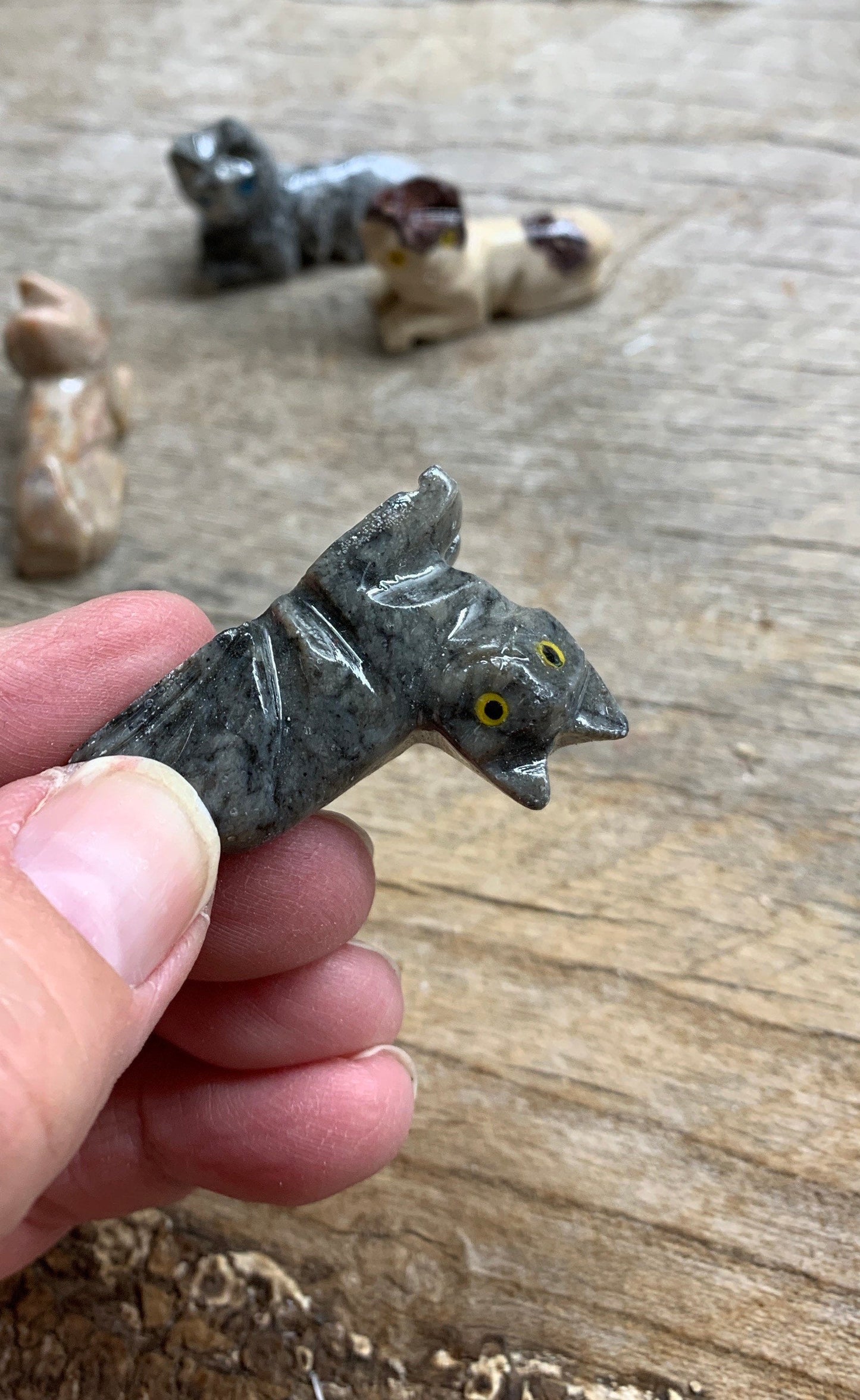 Cat Carved Soapstone (Approx. 1 3/4") 0795