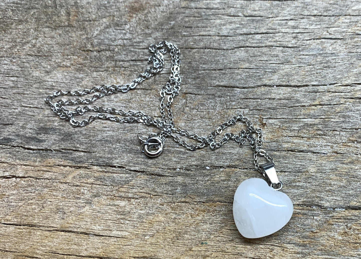 White Quartzite Heart Necklace NCK-1183      18” chain