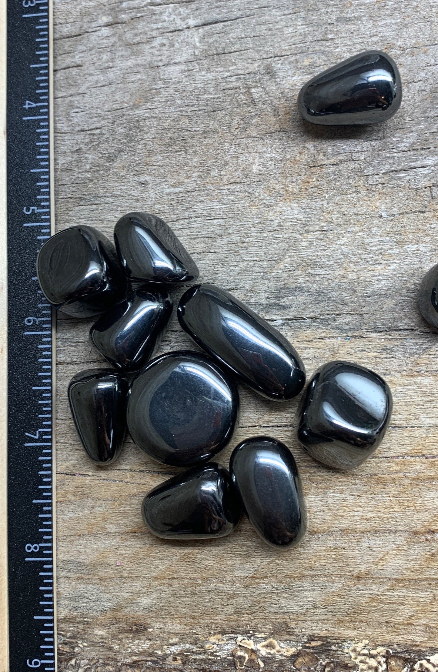 Hematite Tumbled Stone 0722 Approx. 5/8”-1”