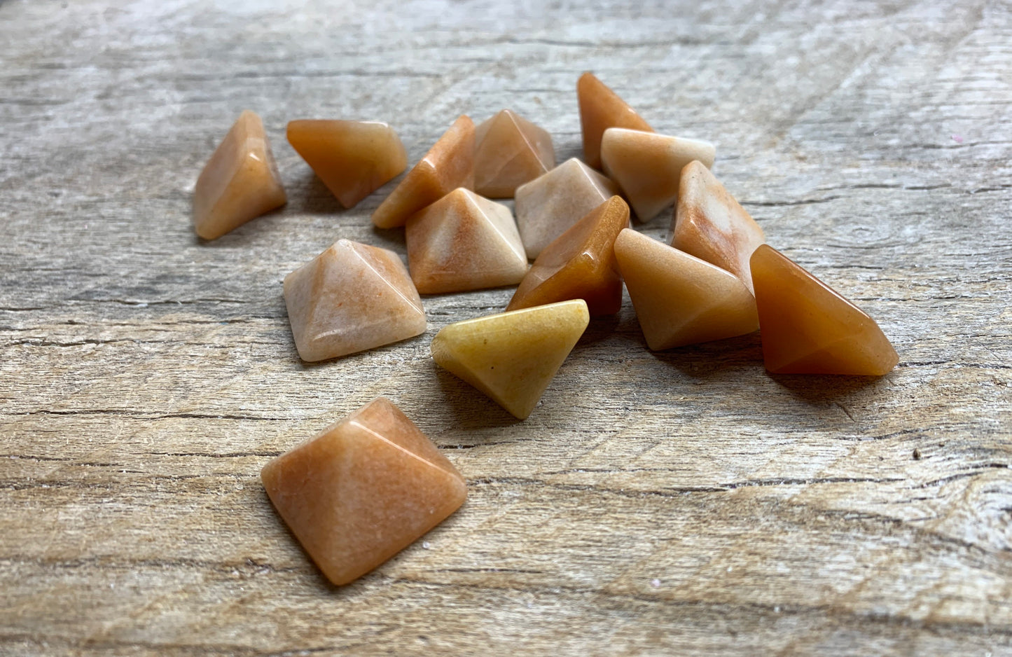 Orange Aventurine Pyramid 0444 (Approx. 3/4” x 3/4" x 5/8")