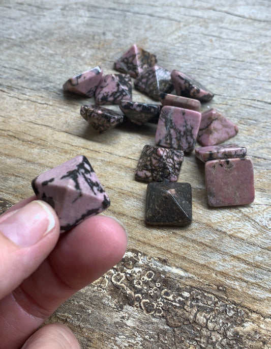 Rhodonite Pyramid (Approx. 3/4” x 3/4" x 5/8") 0408