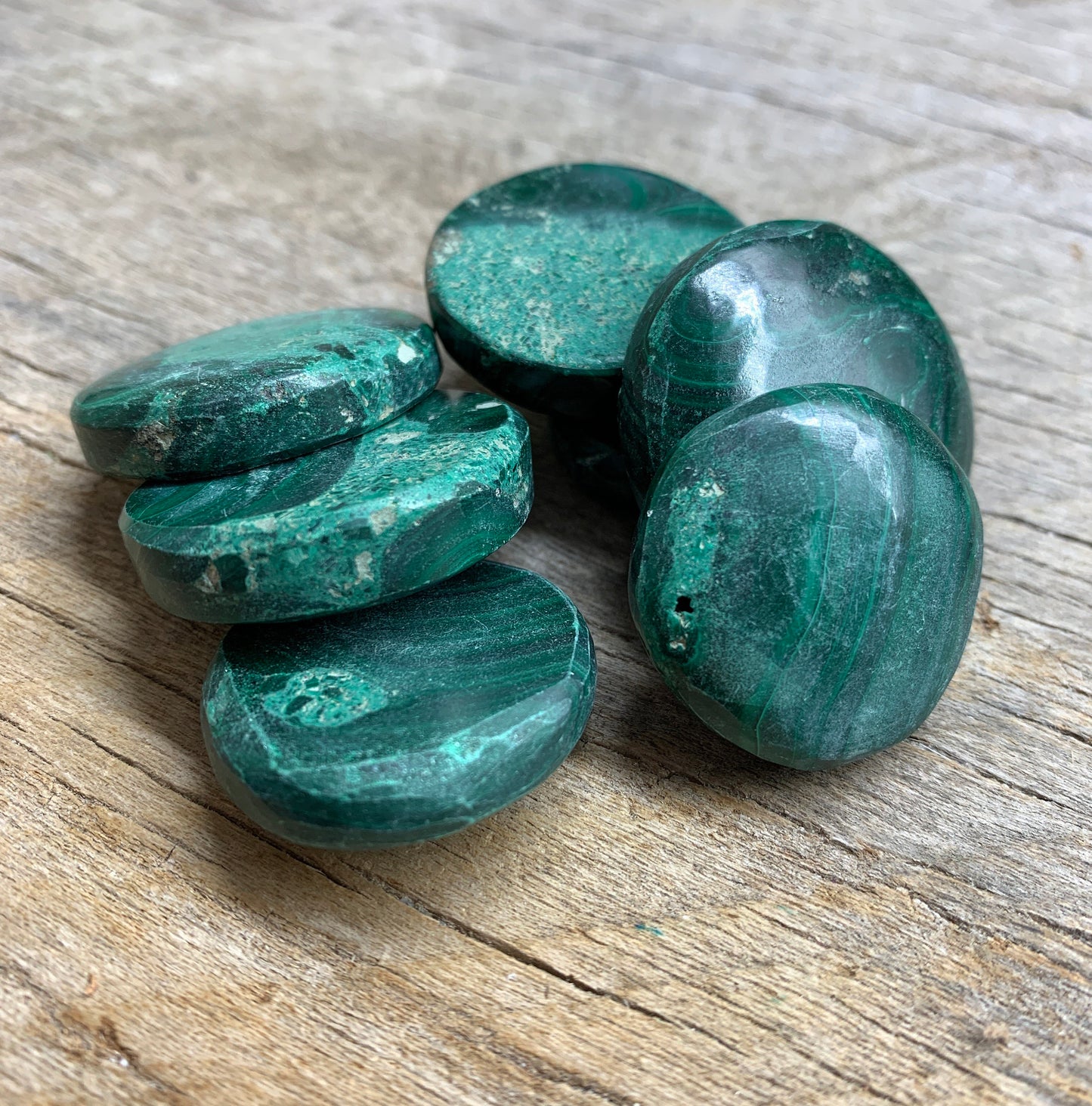 Malachite Disk, genuine, Natural (1”- 1 1/4”) 0200