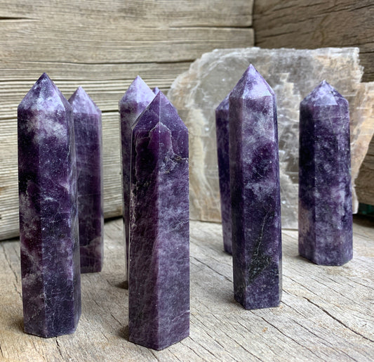 Lepidolite Obelisk 0890 (Approx. 3 1/2”- 1 1/4”)