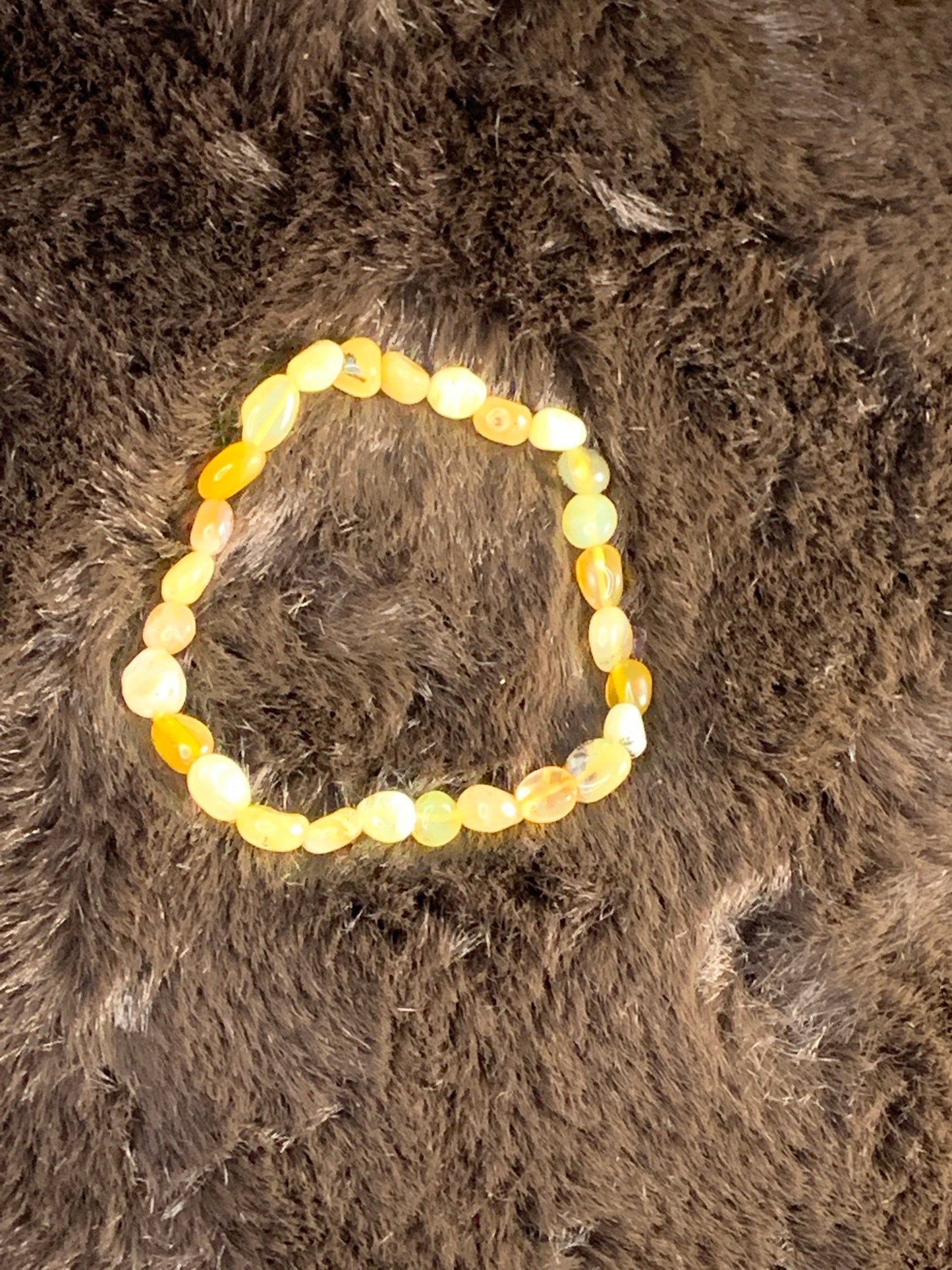 Yellow Agate Pebble Bracelet BRC-0149