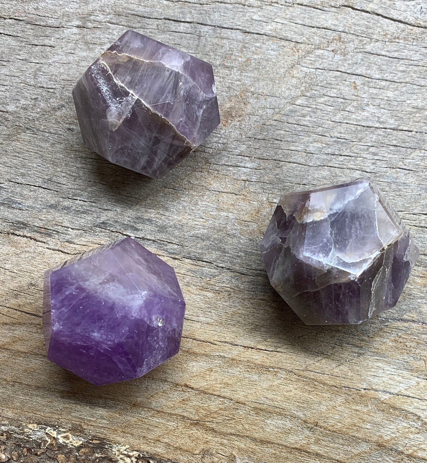 Amethyst Dodecahedron 0044 (Approx 45mm)