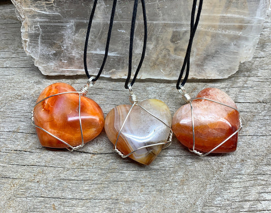 Carnelian Agate Heart wire Wrapped Necklace 1096  (Large)