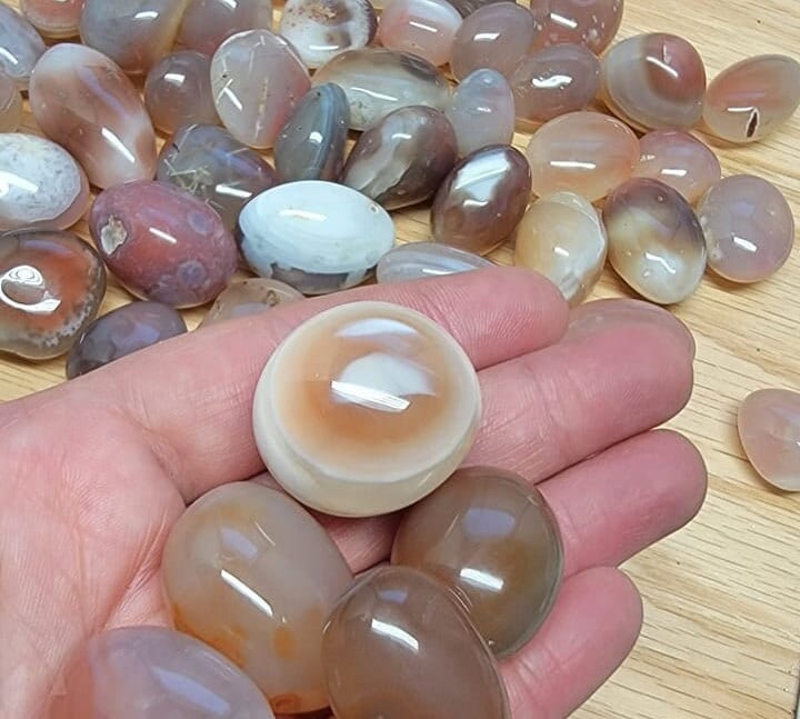 Peach Agate Tumbled Polished (Approx 1" - 1 1/4") Polished Stone for Crystal Grid, Wire Wrapping or Craft Supply 0732