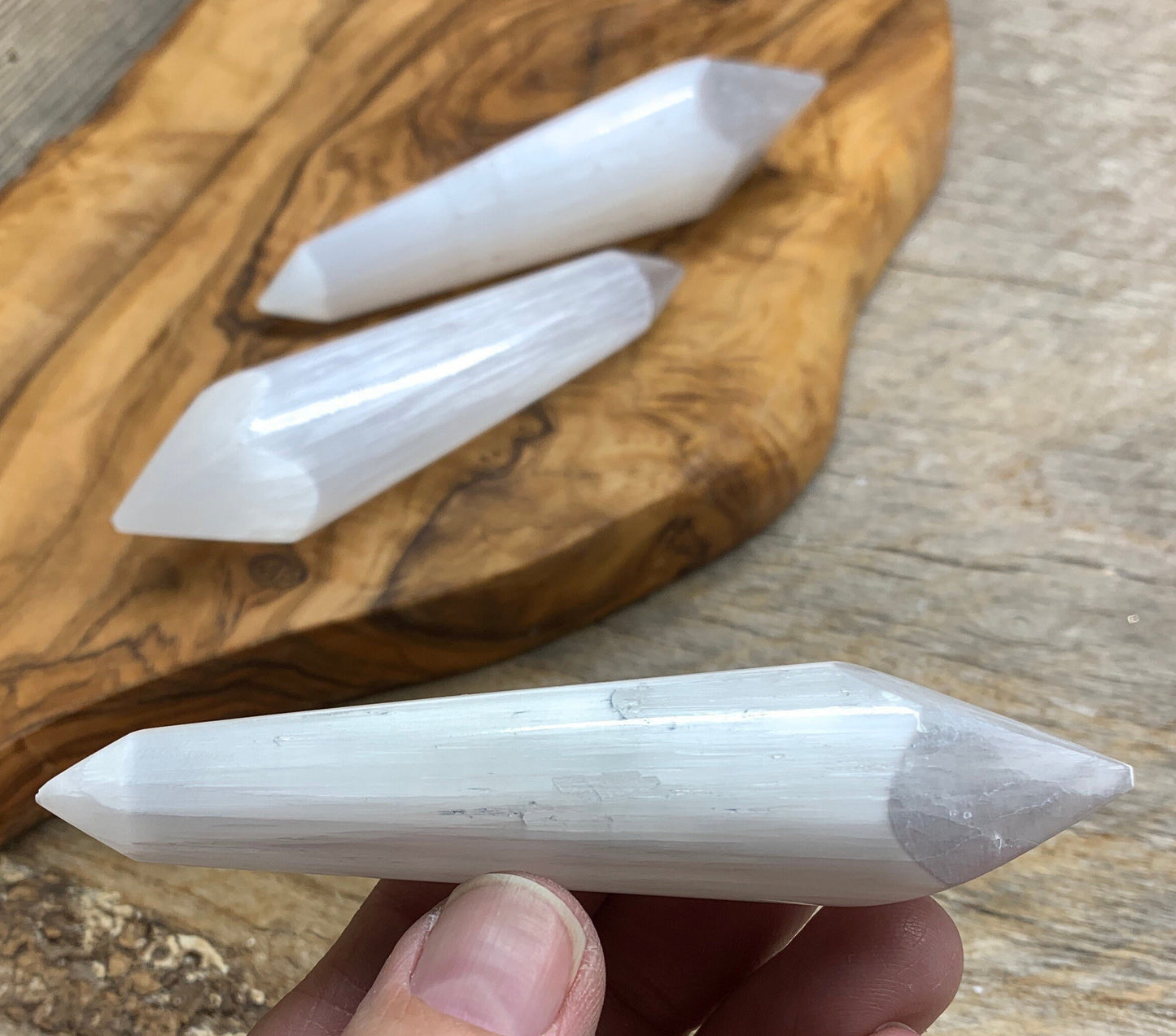 Selenite Wand 4” S-0006