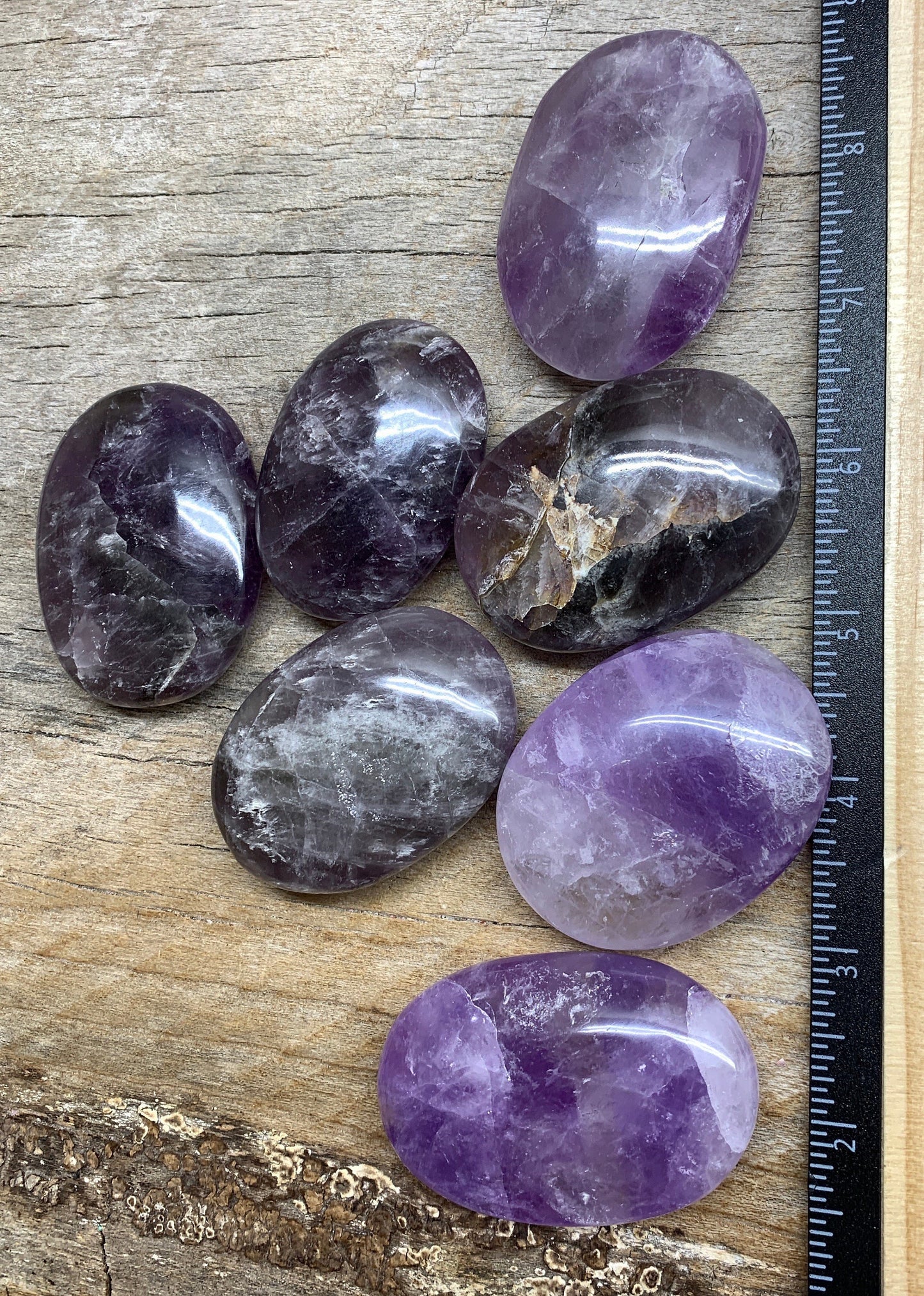 Amethyst Palm Stone 1567 (Approx. 2”- 2 1/2”)