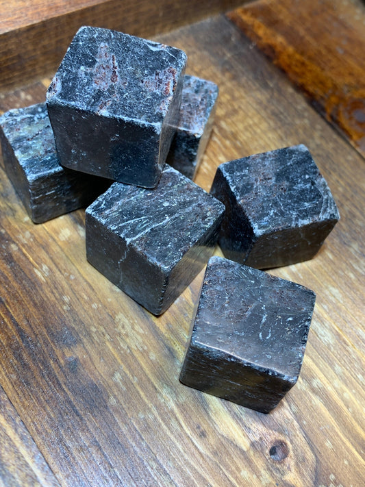 Astrophyllite Cube Polished, Crown Chakra Stone, Beautiful, Spiritual (Approx. 3/4" - 7/8") 0634