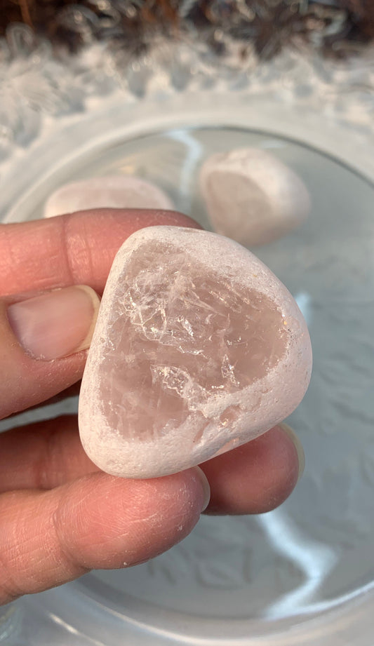 Rose Quartz Seer Stone, Window Stone (Approx. 1 1/8" - 2") 1579