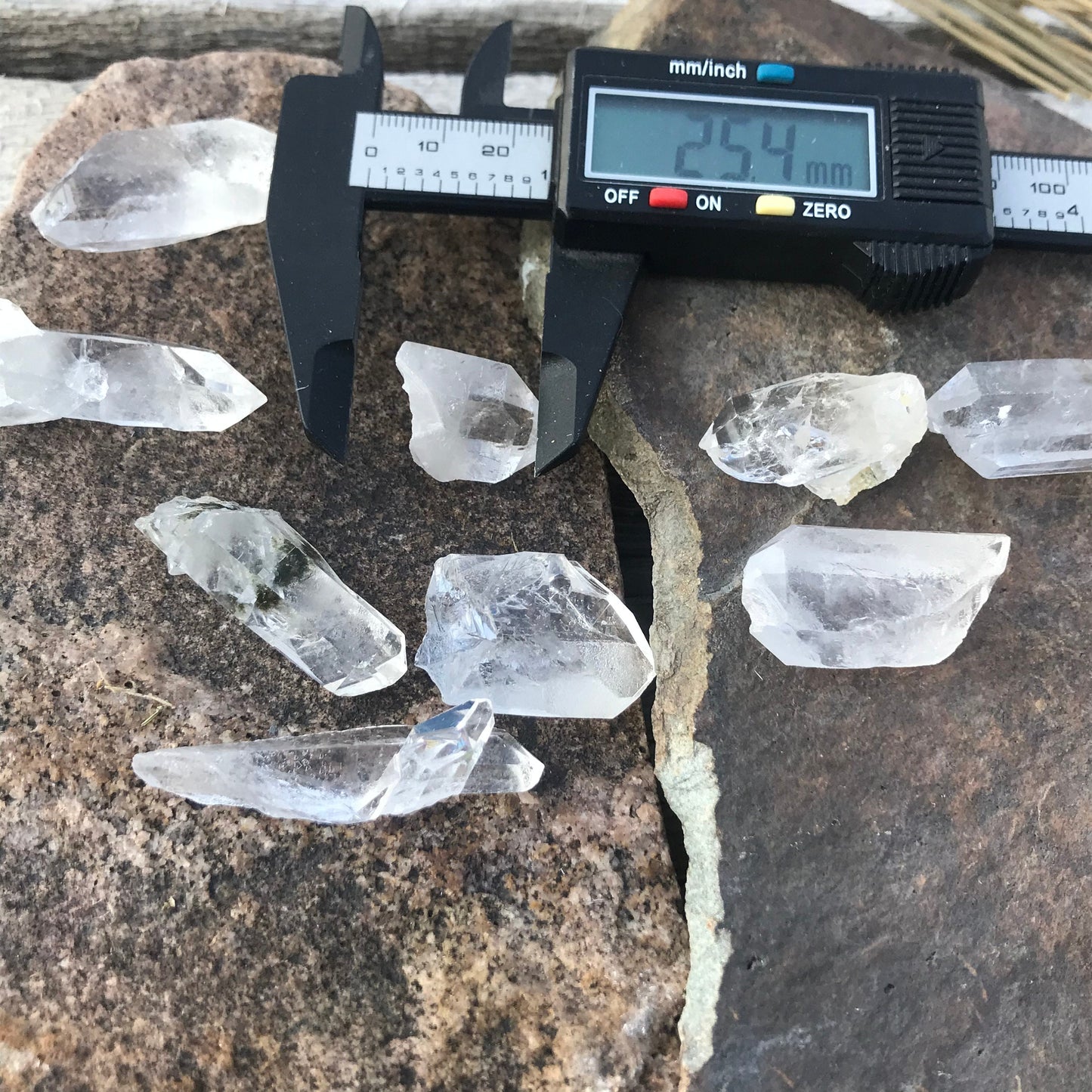Natural Clear Quartz Crystal, (1 1/4" to 2 1/4" long) One Crystal, Metaphysical Quartz Rough 1306