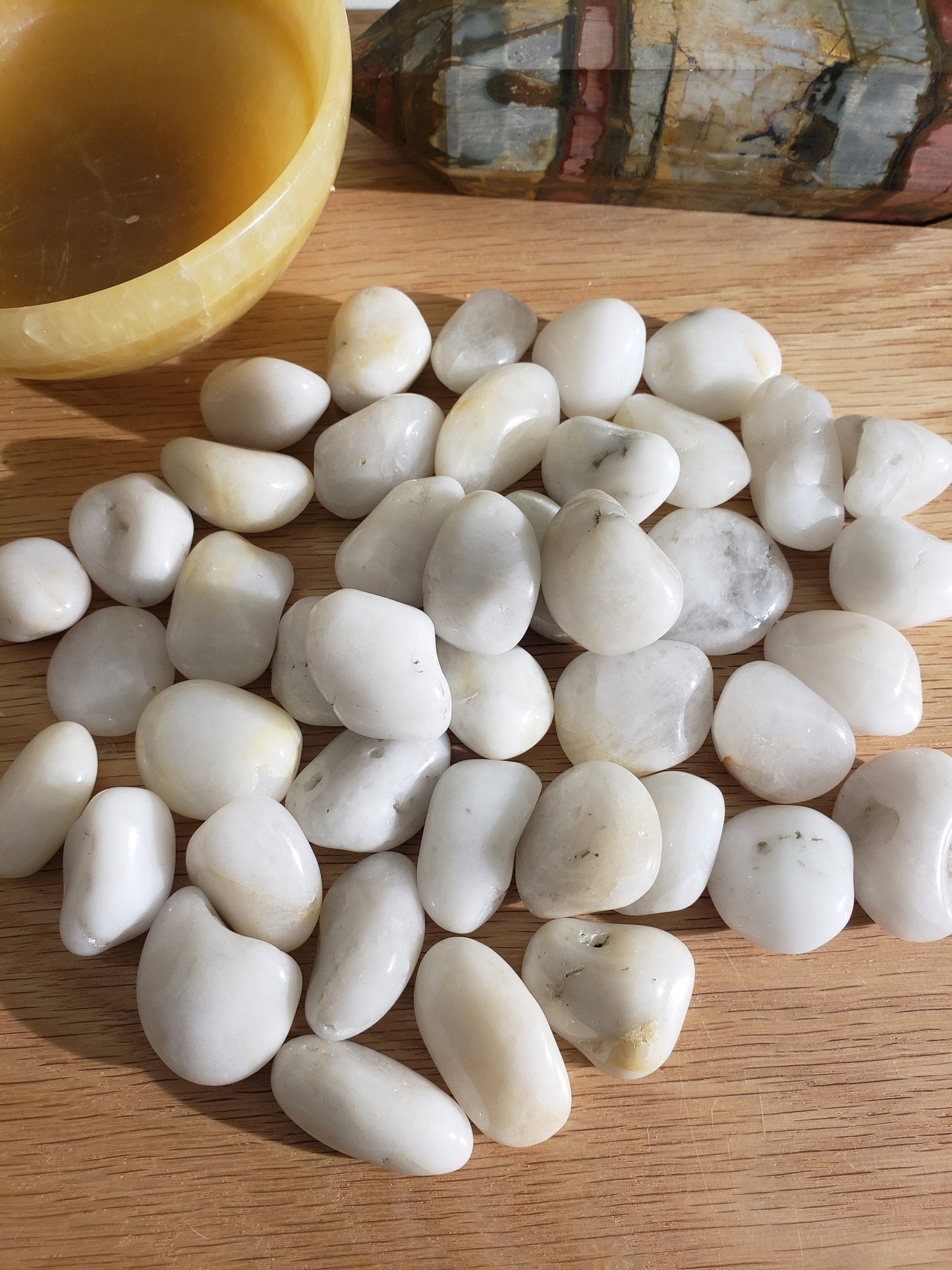 White Jade Polished Crystal ( Approx 3/4" - 1") 0668