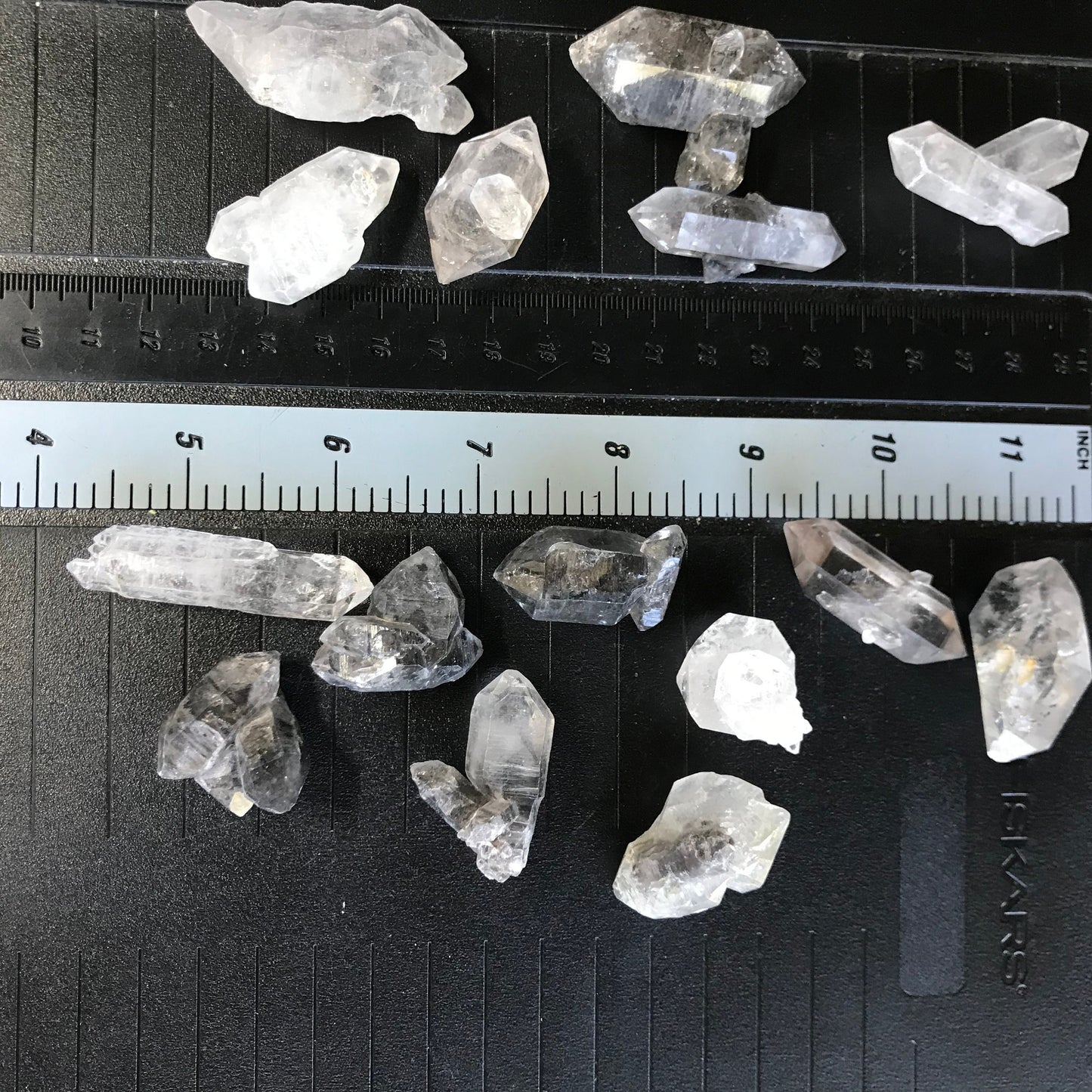 Naturally Terminated Tibetian Quartz Crystal, (Approx 1 1/4") One Crystal, Quartz Rough, for Crystal Grid Making or Wire Wrapping 0191