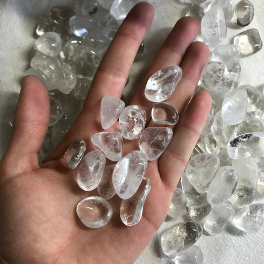 Clear Quartz, Polished Tumbled Stone (Approx 2/3") for Wire Wrapping or Crystal Grid Supply 0616