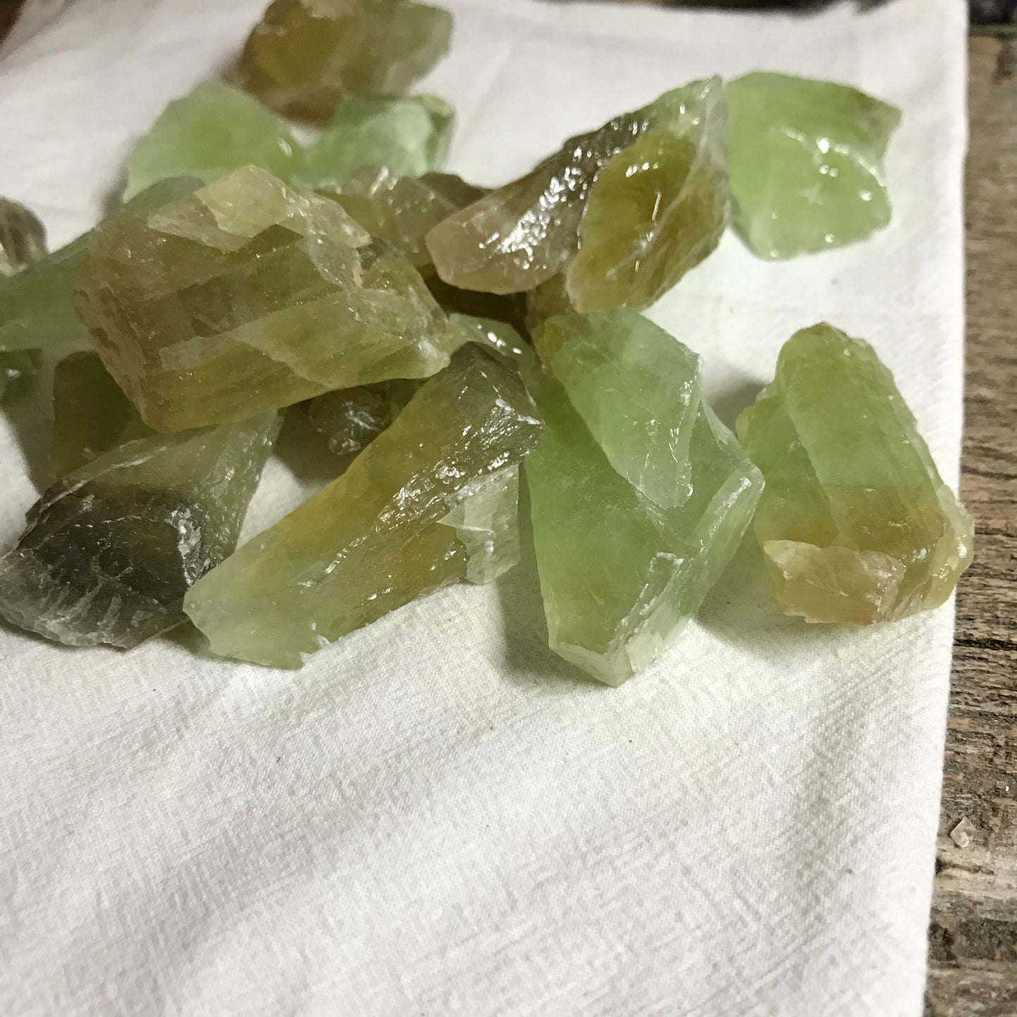 Green Calcite, One stone (Approx 1 3/4 "x 3/4" ), Rough Green Healing Crystal, Energy Cleanser, Heart Chakra 1273