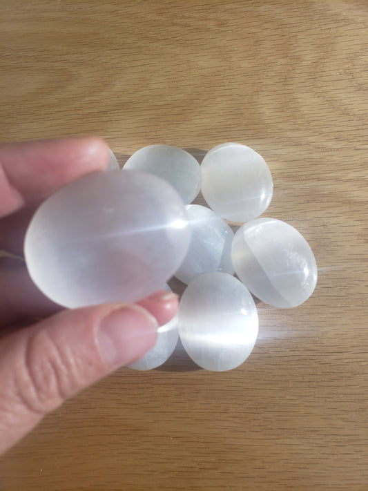 Selenite Palm Stone (Approx. 1 3/4" x 1 1/2"each) G-0019