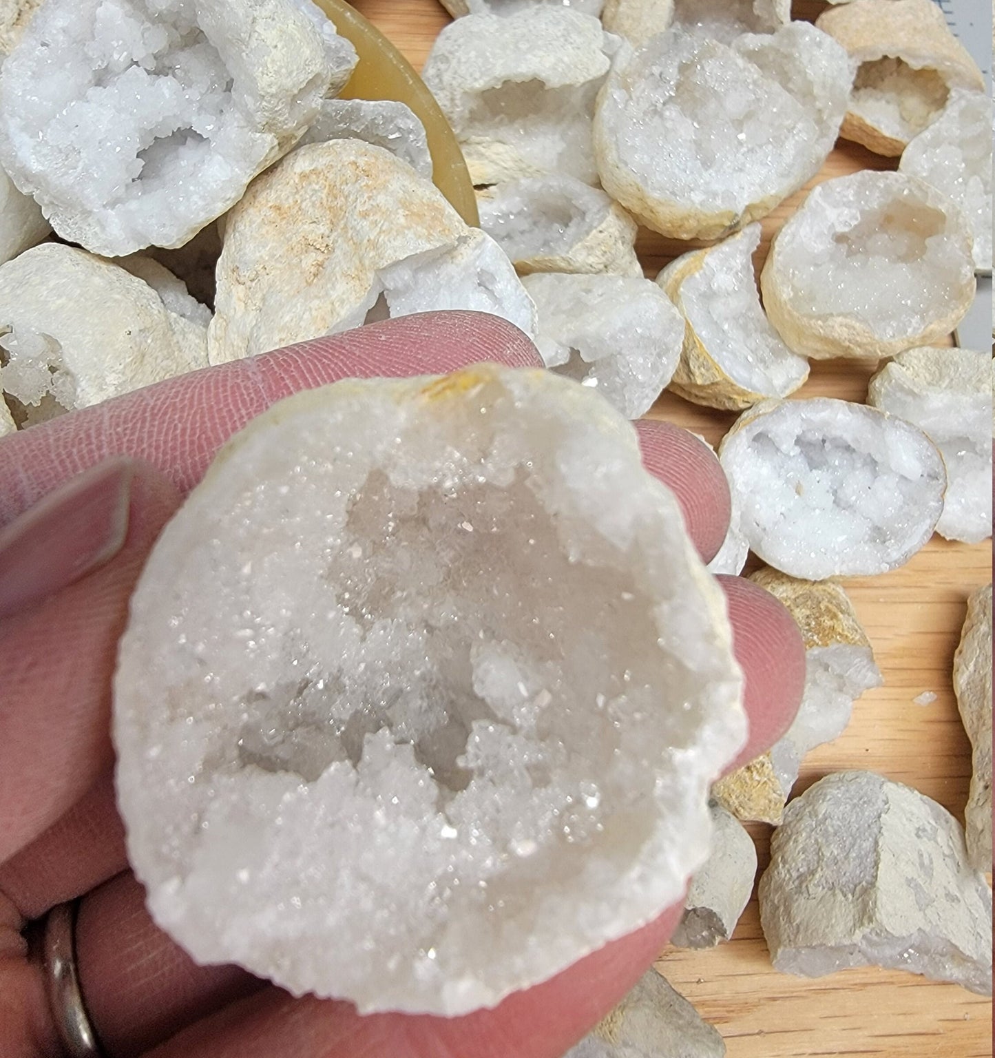Morrocan Calcite Geode (Approx. 1 1/4" - 1 3/4") 1284