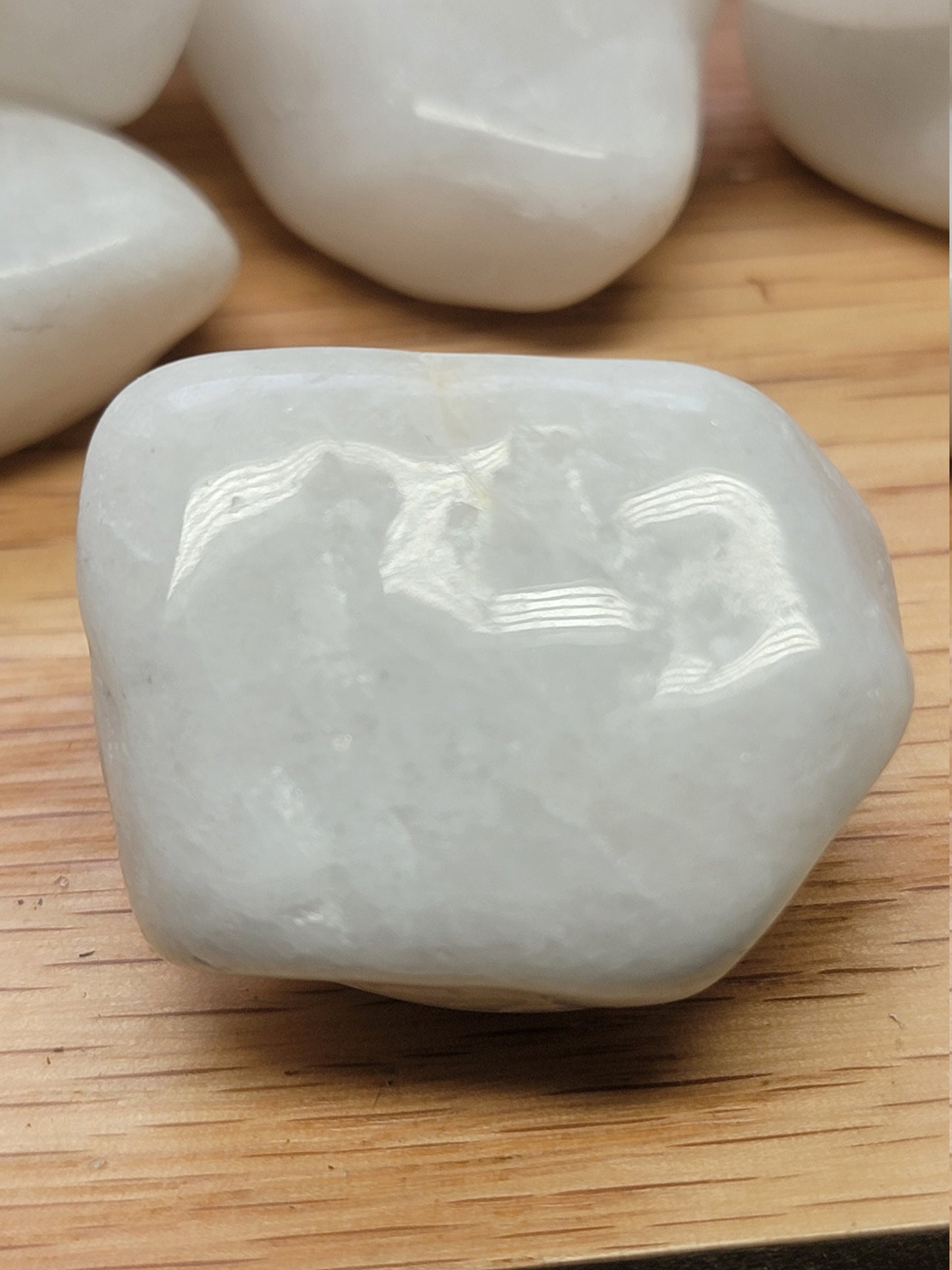 White Quartz Tumbled Stone BIN-1354 (Approx. 1 1/4”- 1 3/4”)