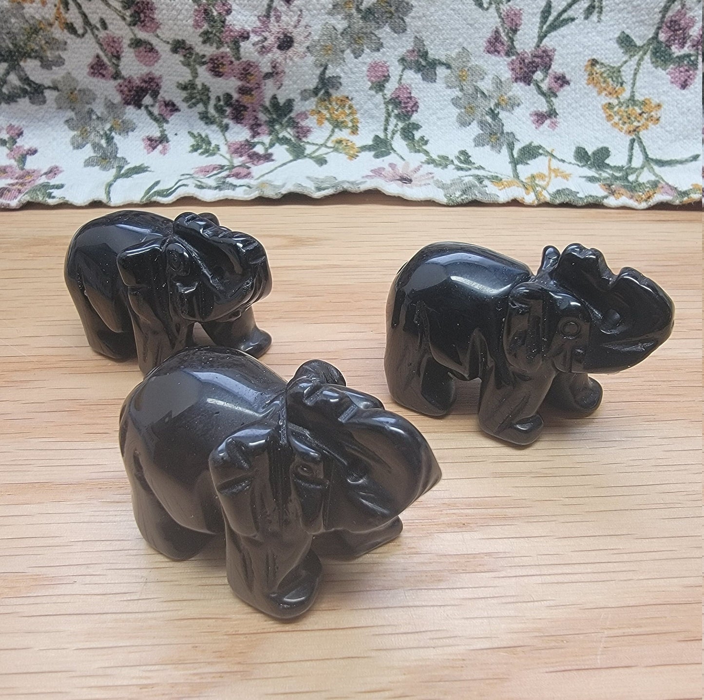 Black Obsidian Carved Elephant (Approx. 2") 0971