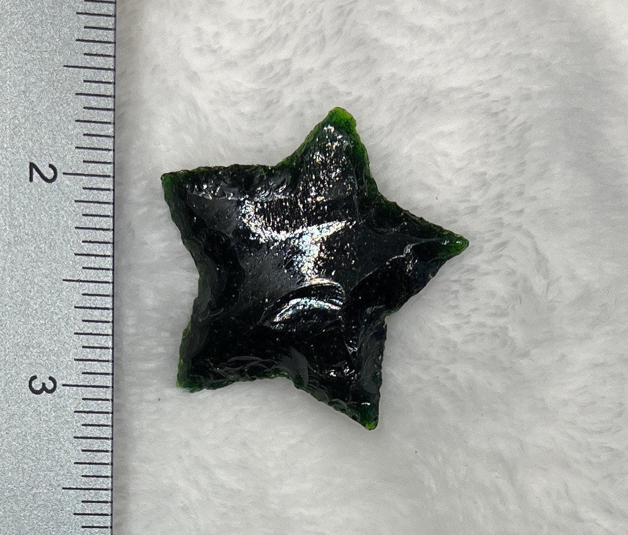 Green Goldstone Knapped Star 1326 (Approx. 1 1/4”-1 1/2”)