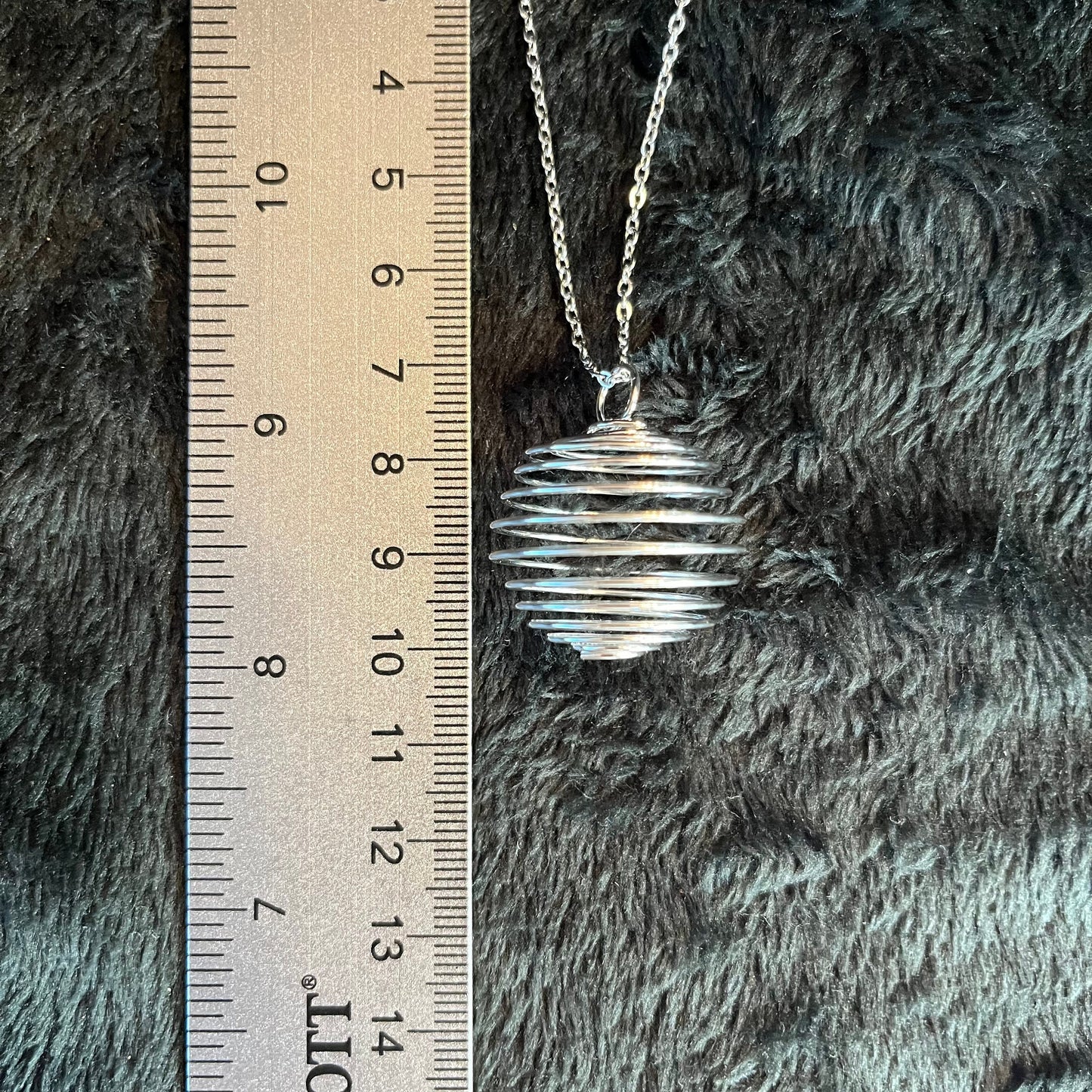 Silver tone Cage Pendant (25mm) With 24” Chain 1063