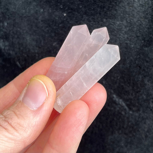 Rose Quartz Obelisk, (Approx. 1 3/8”-1 5/8") 0868