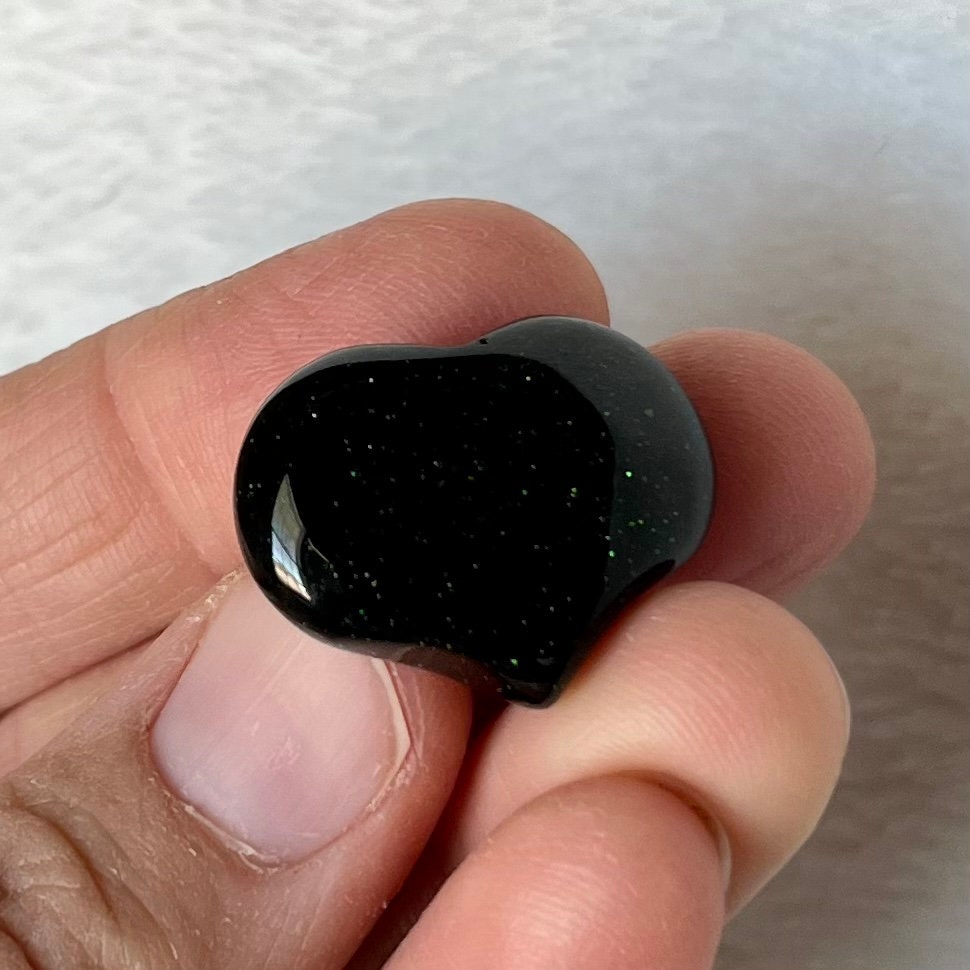 Green Goldstone Puffy Heart (Approx. 3/4”x1”) 0536-C