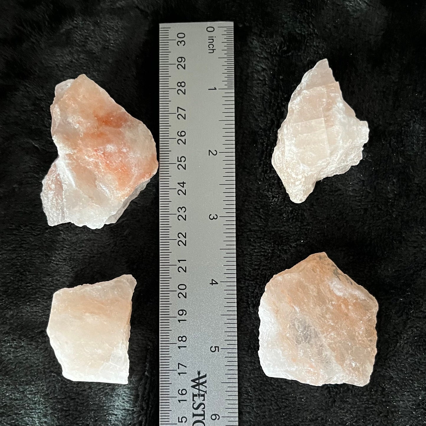 Himalayan Sea Salt Chunk (Approx. 1 3/4”-2”) 0478