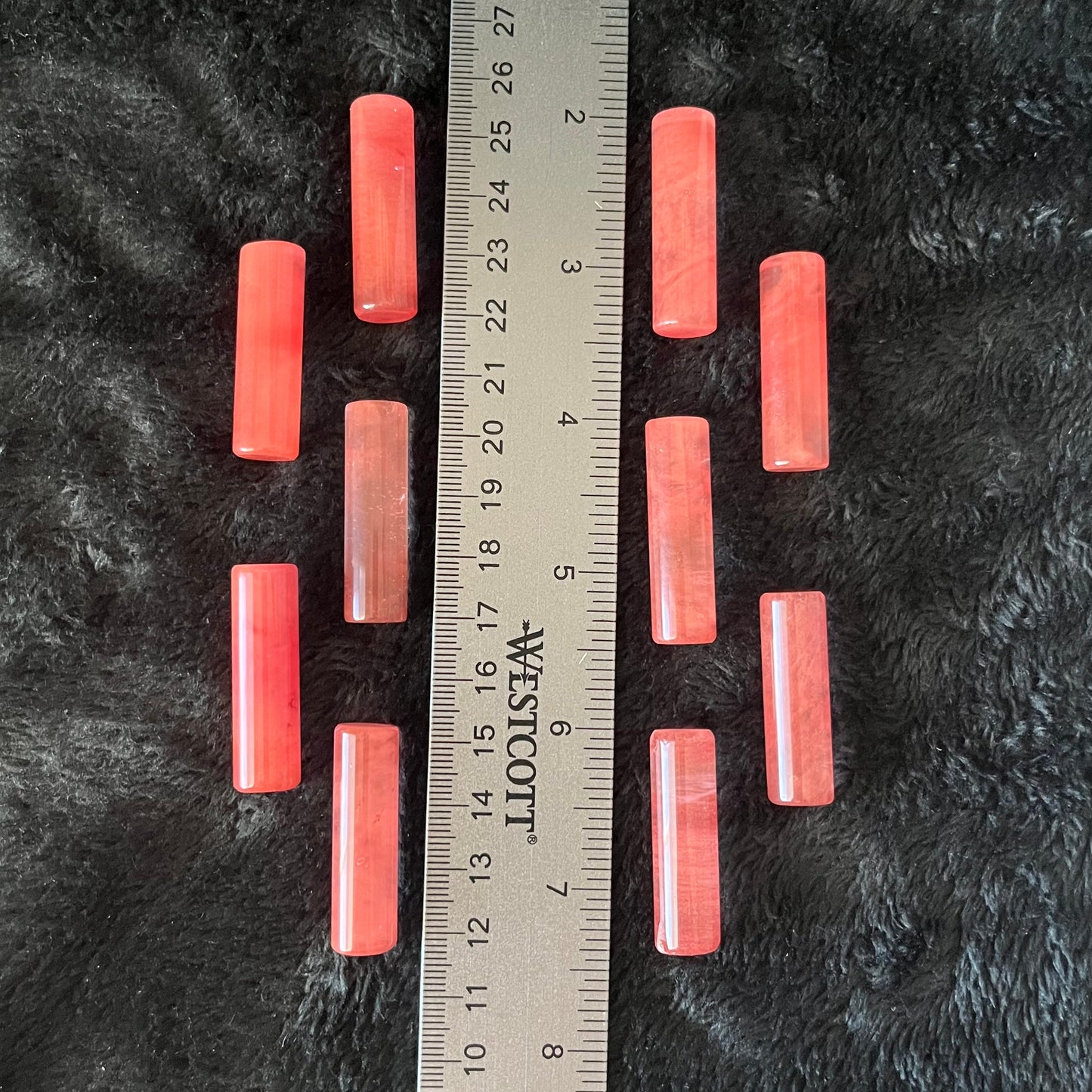 Cherry Quartz Column (Approx 35mm X 11mm) 0168