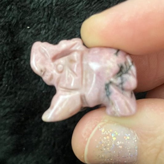 Rhodonite  Carved Elephant (Approx. 1”) 0051