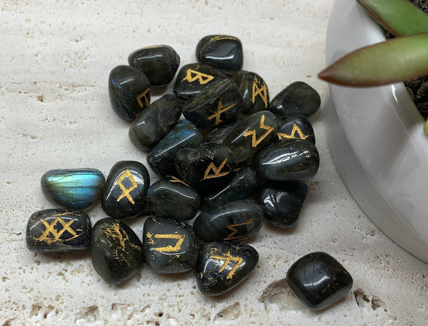 25 Piece Labradorite Rune Set  KIT-0028
