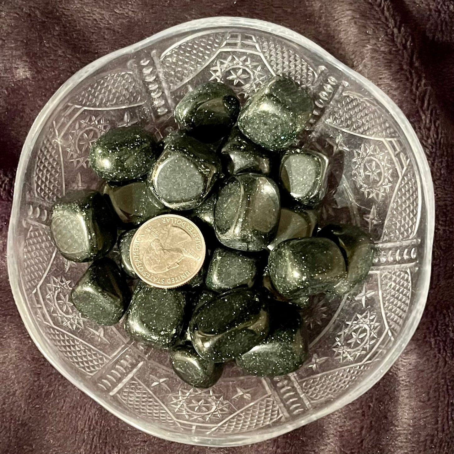 Green Goldstone Tumbled Stone (Approx. 5/8”-1”) BIN 1492