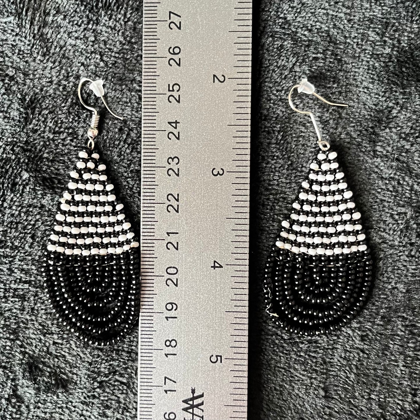 African Maasai Beaded Earrings EAR-0030