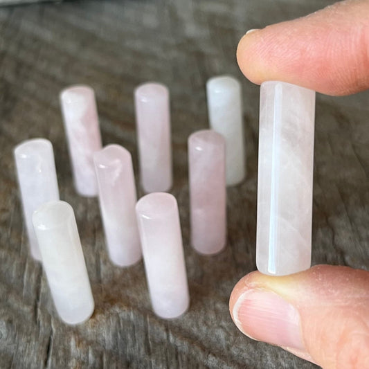 Rose Quartz Column (Approx. 35mm X 11mm) 0167